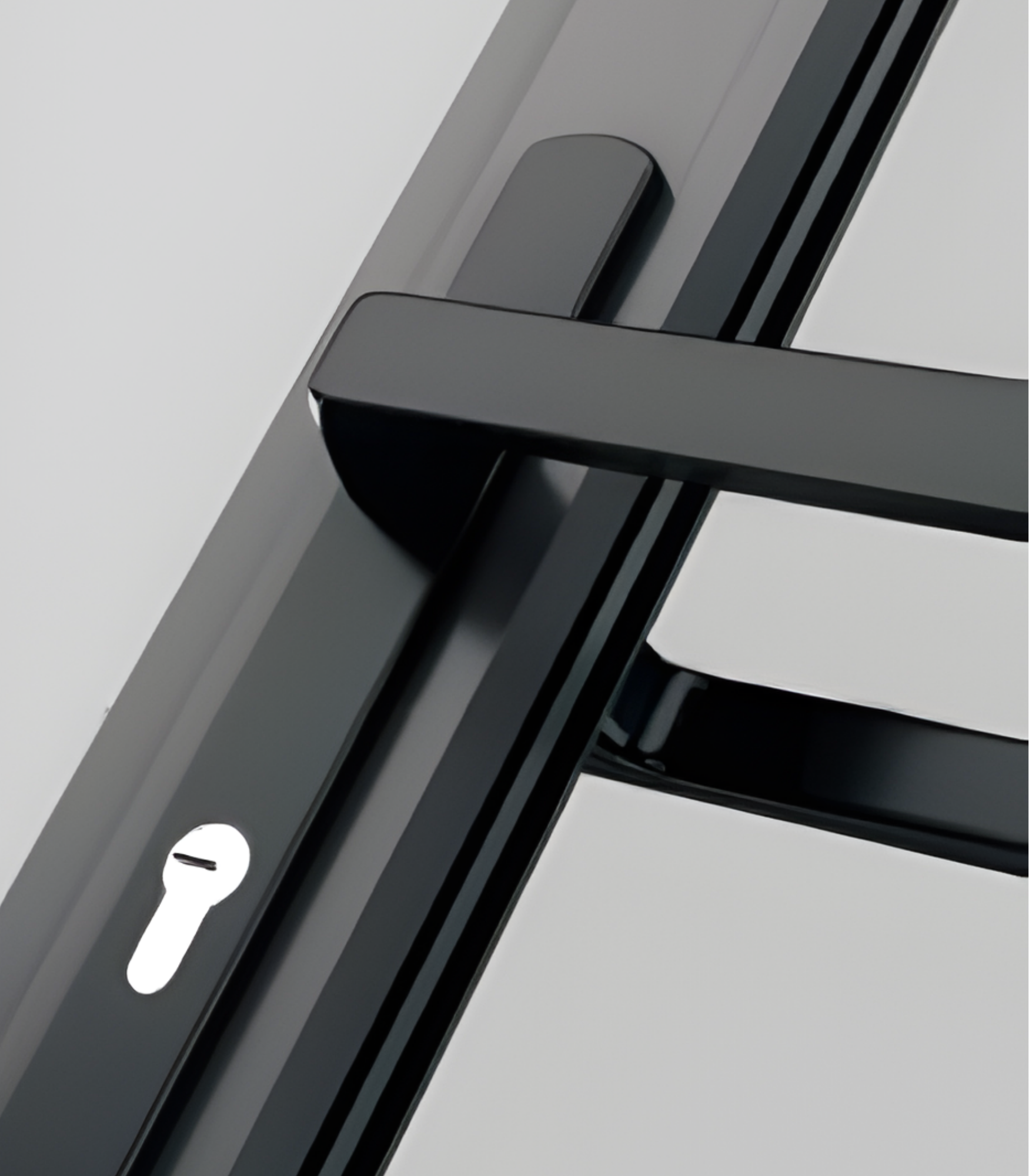 VLX 100 Swing / Entry Door in Hollywood, FL | Sightline Windows & Doors Hollywood - detail 3